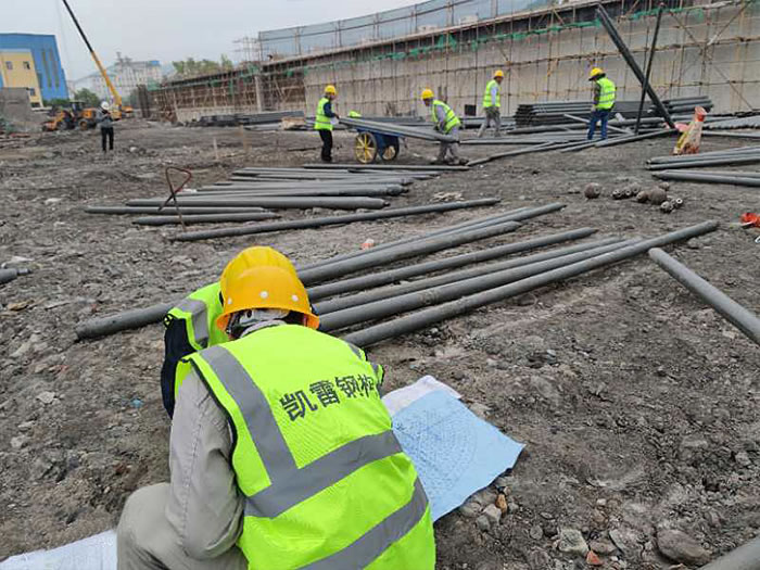 耒阳螺栓球网架结构